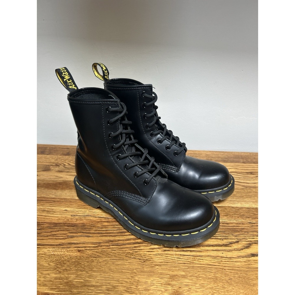 Dr. Martens 1460 Black Leather Lace-Up Ankle Boots Women US 8 Doc Marten Combat